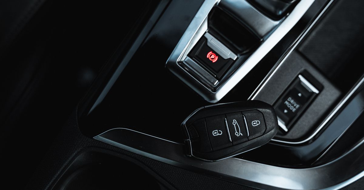 Honda car key fob — Bay Terrace Locksmith