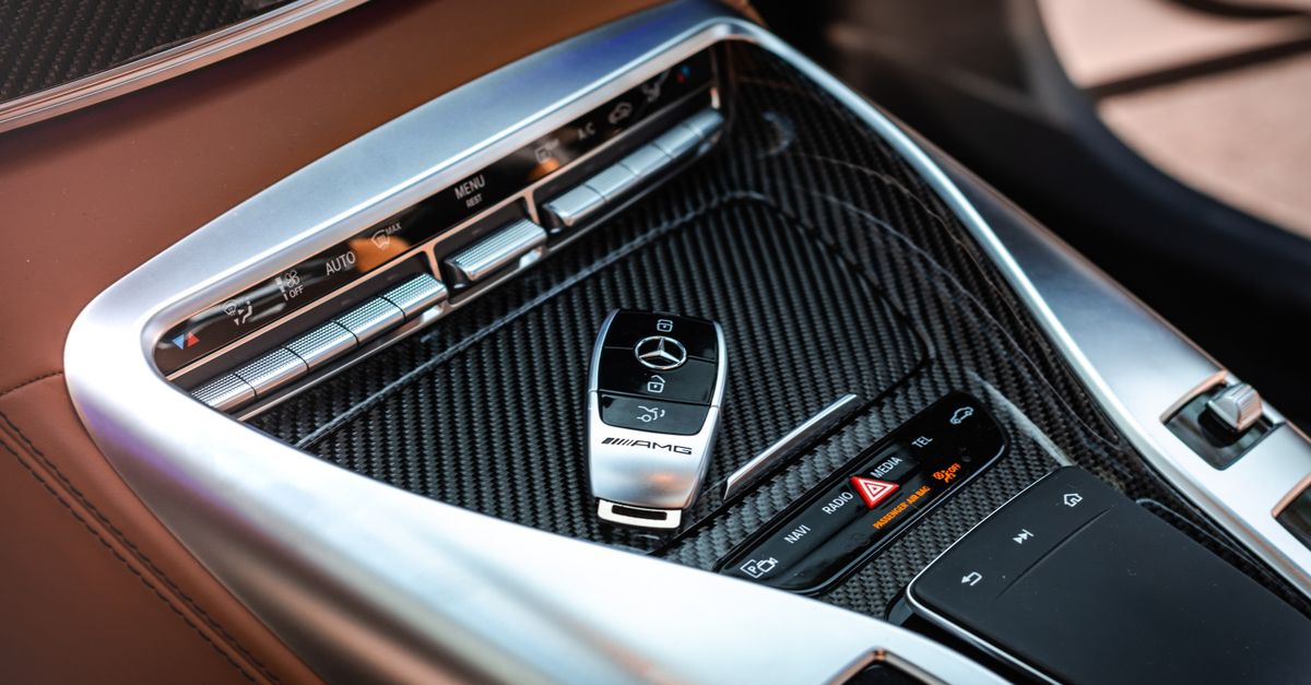 Nissan car key fob — Bay Terrace Locksmith