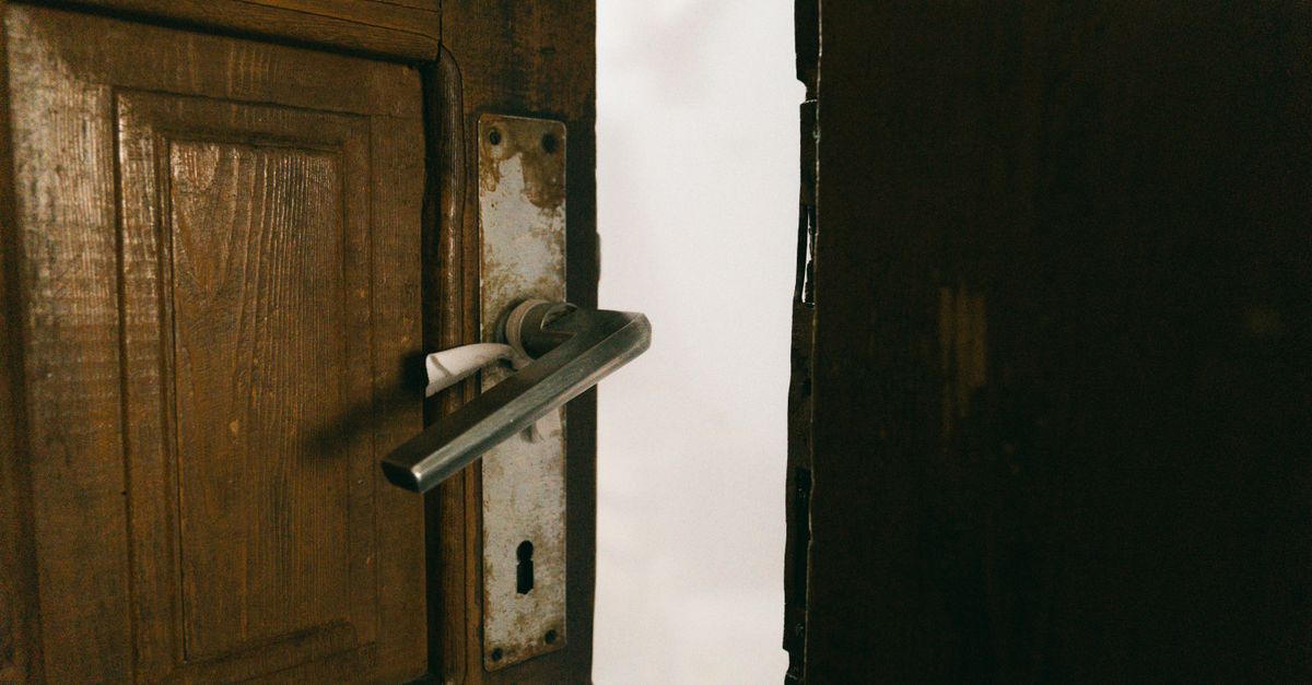 Door Knob Lock Installation — Bay Terrace Locksmith