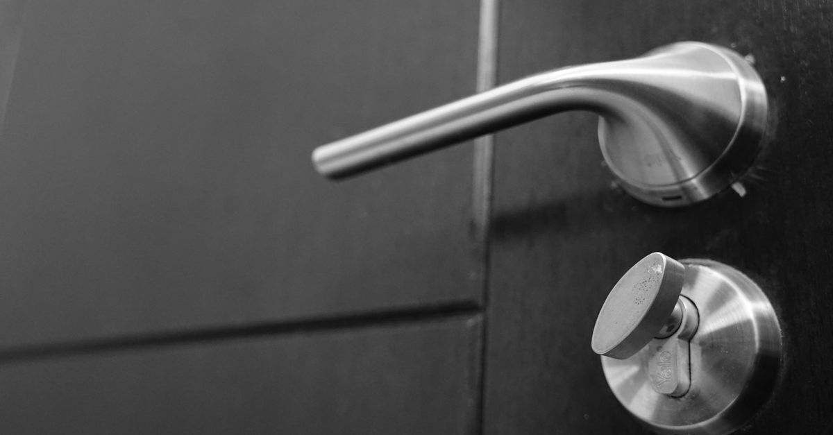 door security hardware — Bay Terrace Locksmith