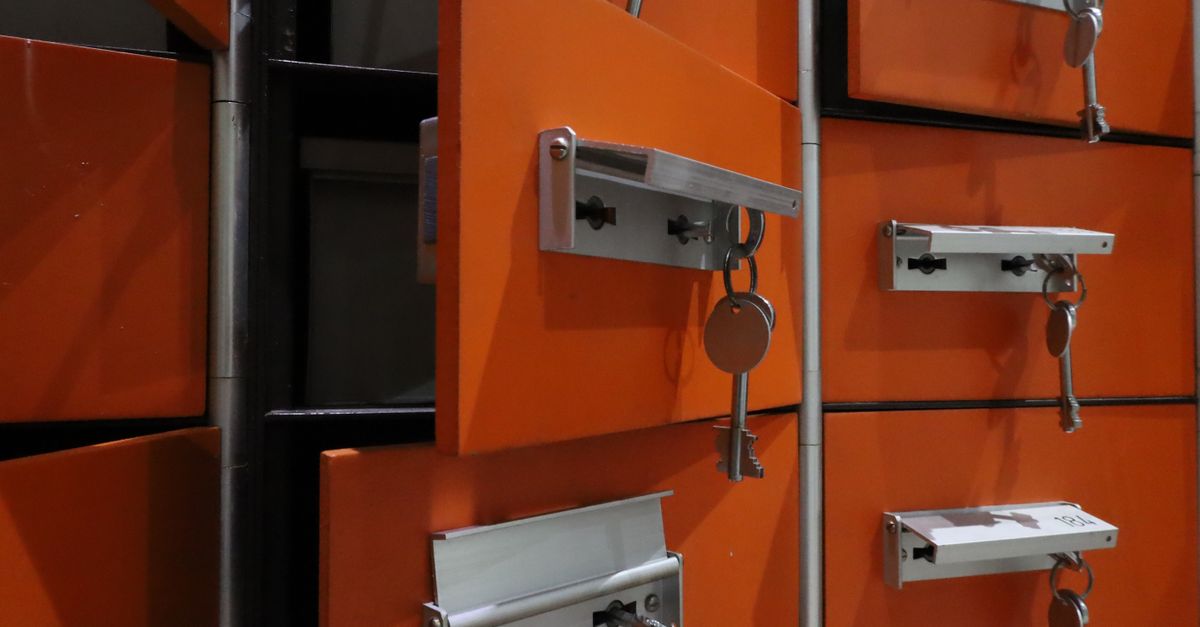 front door lock key — Bay Terrace Locksmith