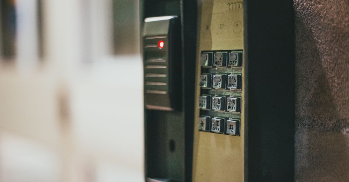 home security lock door — Bay Terrace Locksmith