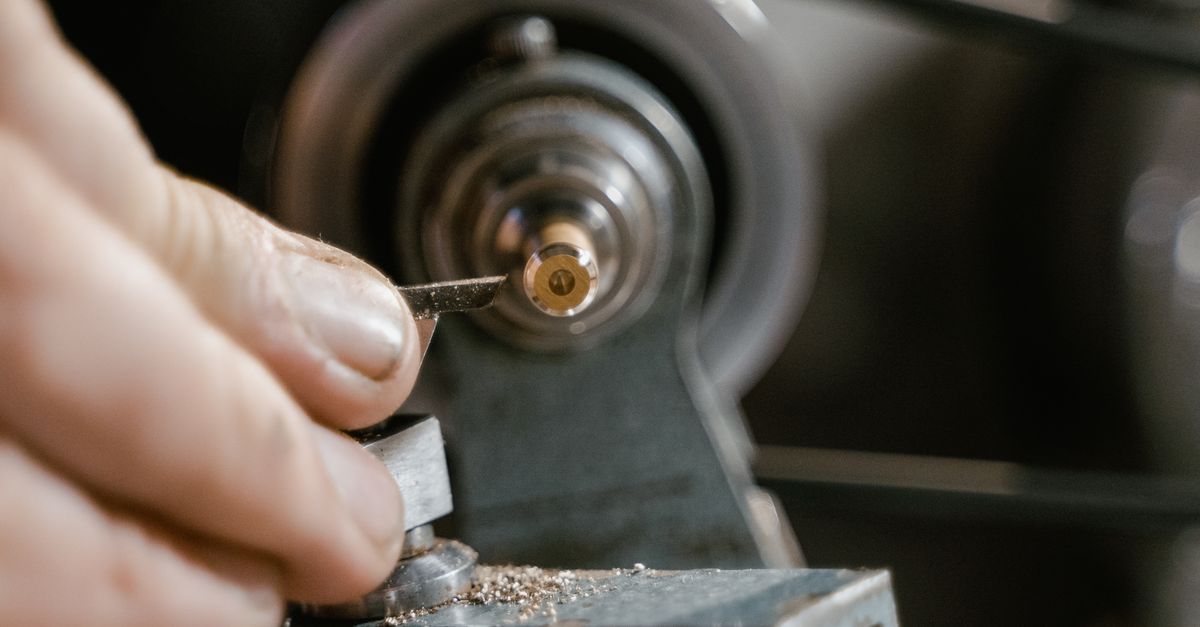 car key cutting machine — Bay Terrace Locksmith