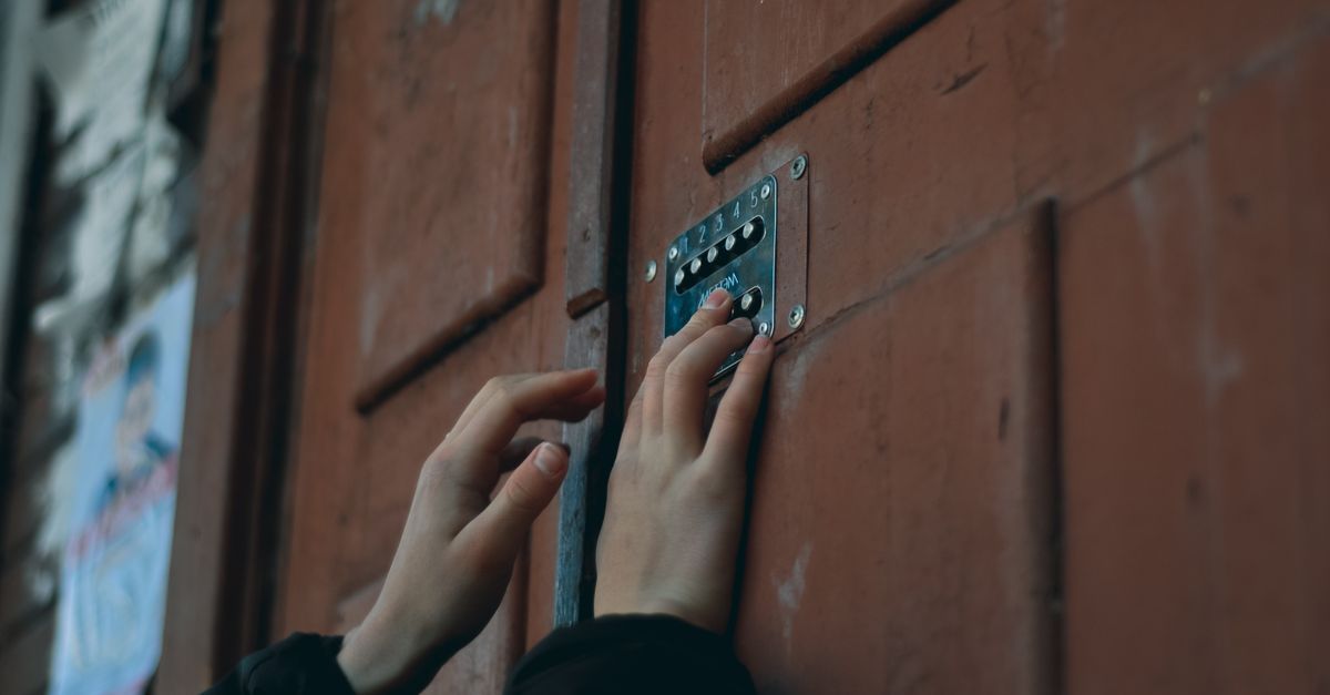 home security lock door — Bay Terrace Locksmith
