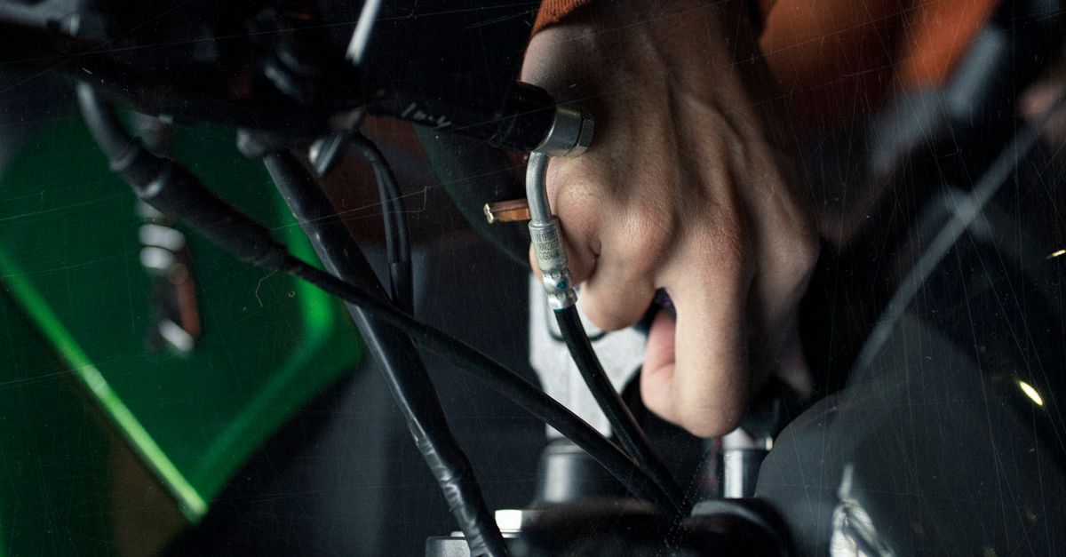 How Ignition Cylinders Fail — and Why Prompt Repair Matters — Bay Terrace Locksmith